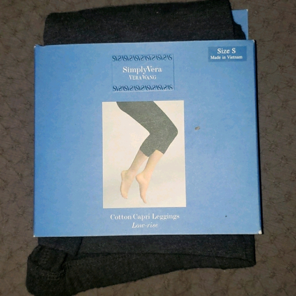 Dark Grey cropped leggings